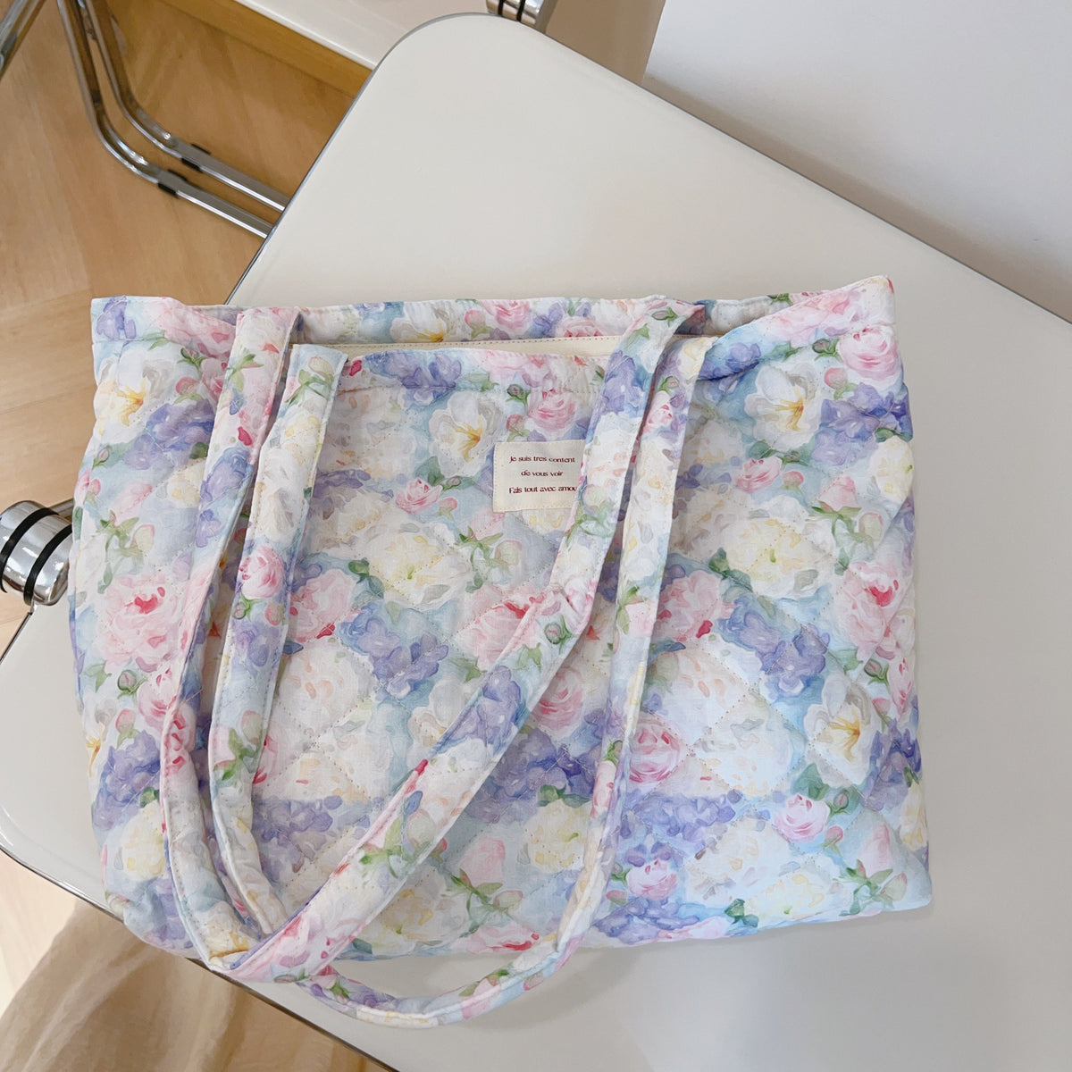 Floral Quilted Cotton Single Shoulder Large Bag with Large Capacity Mommy Bag and Book Bag