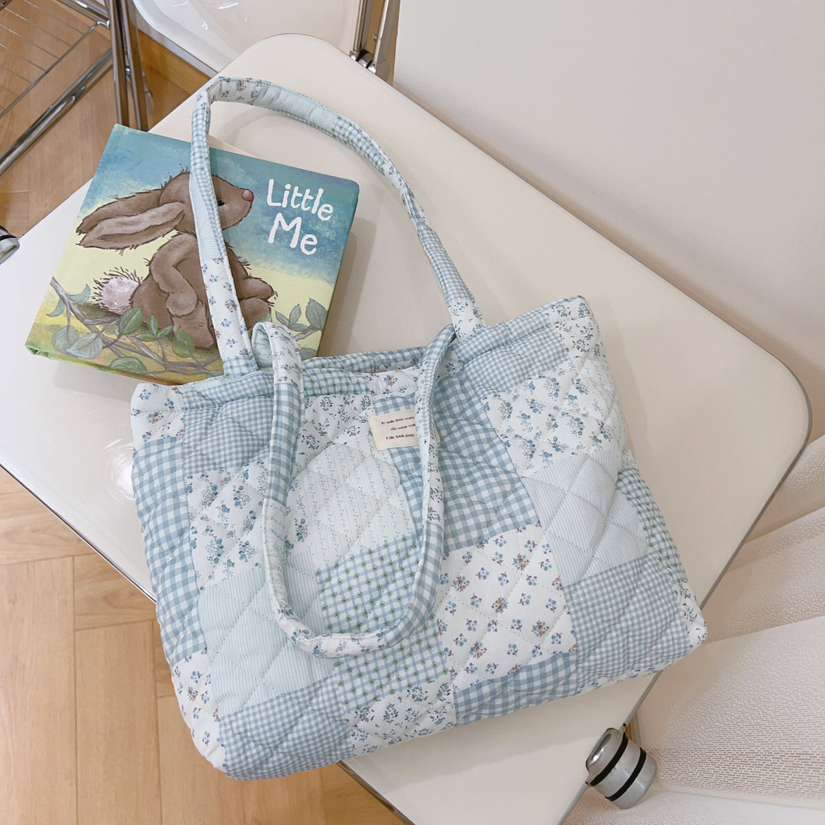 Floral Quilted Cotton Single Shoulder Large Bag with Large Capacity Mommy Bag and Book Bag
