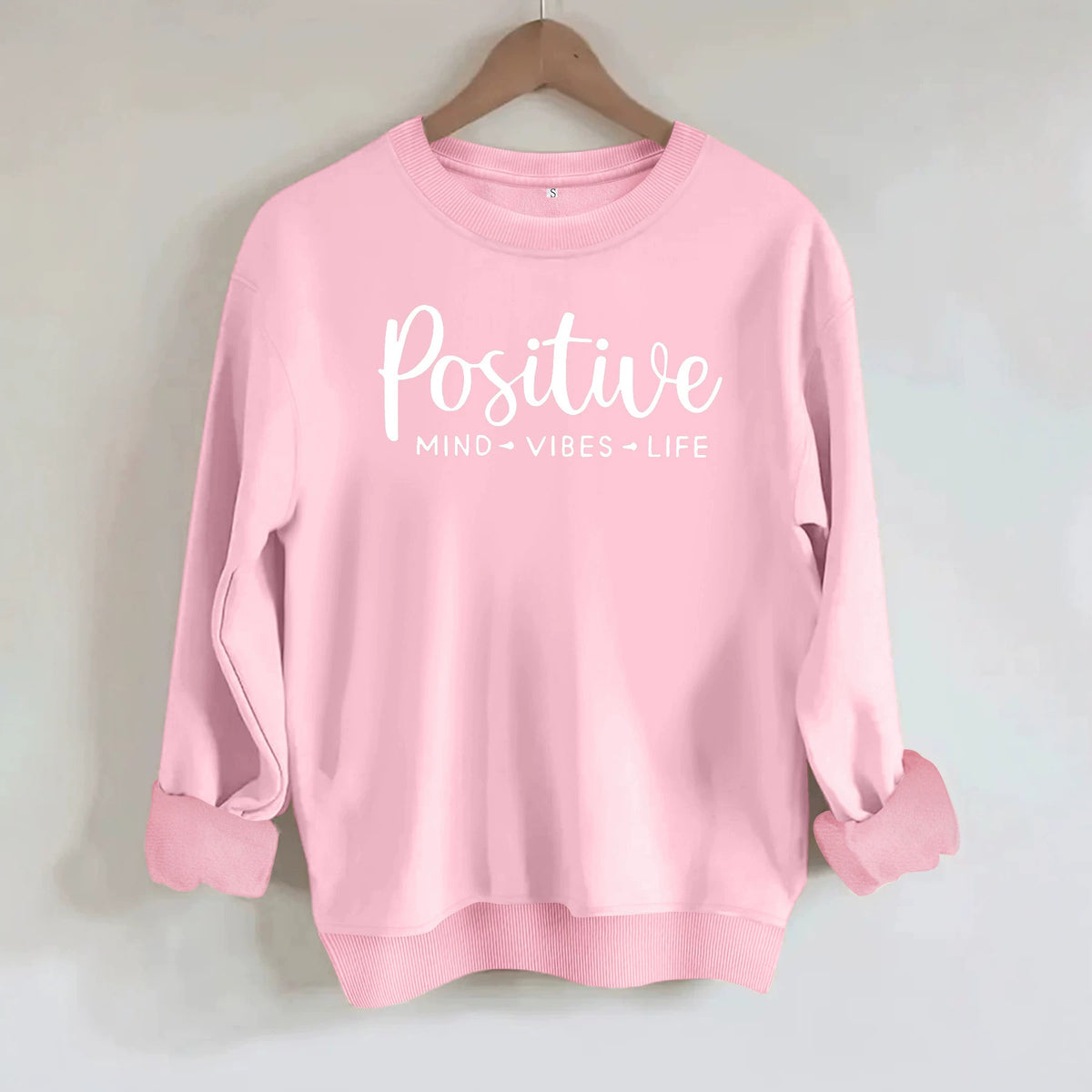 Positive energy life letter print