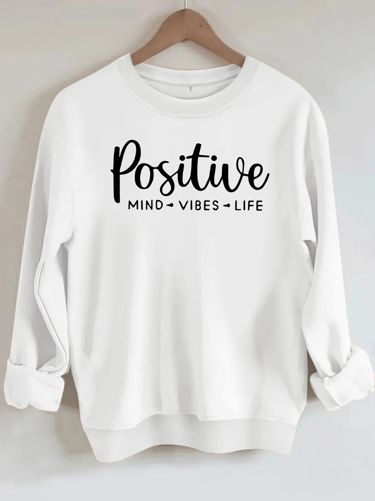 Positive energy life letter print