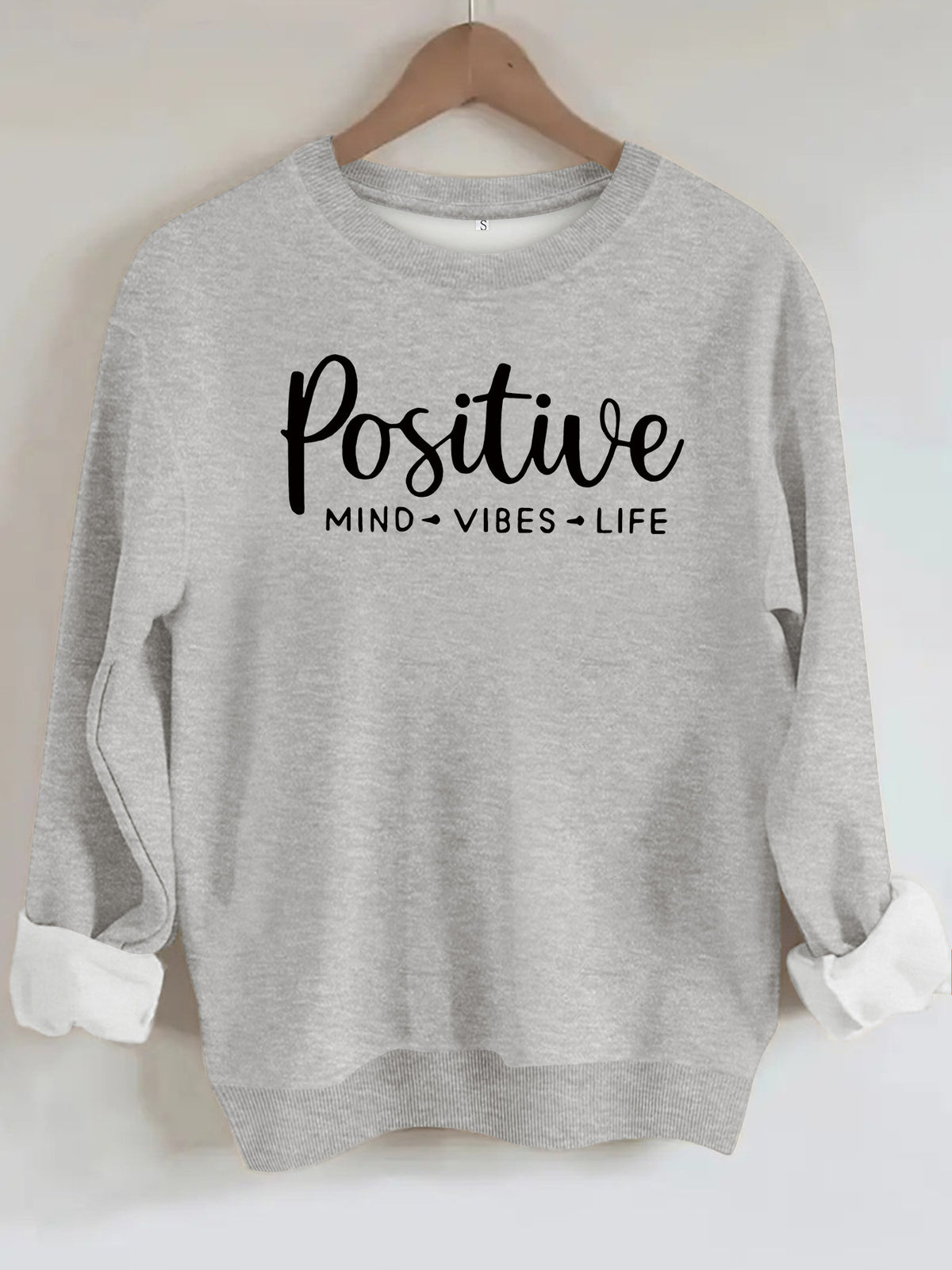 Positive energy life letter print